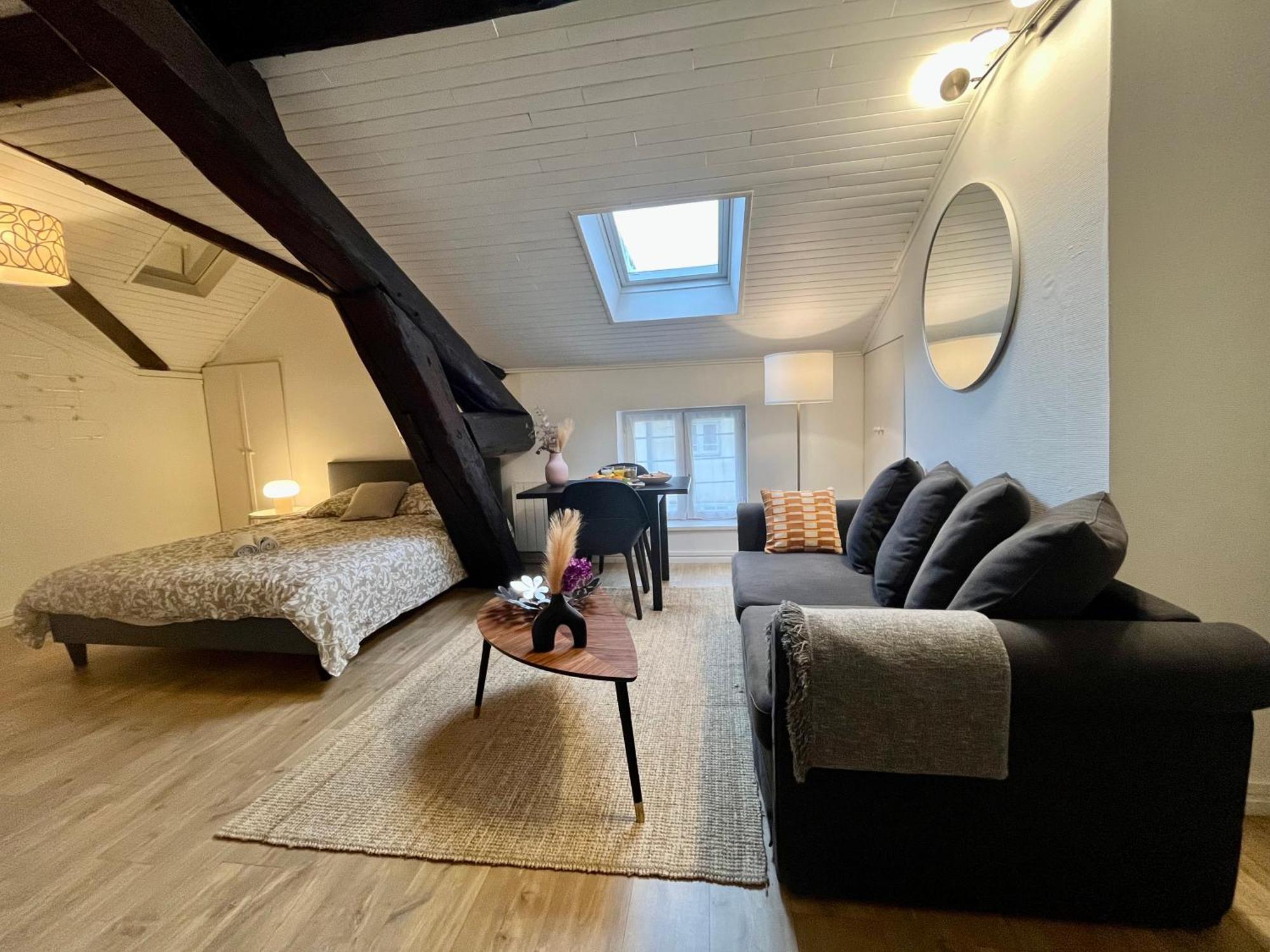 Suite Polka Lyon Exterior photo