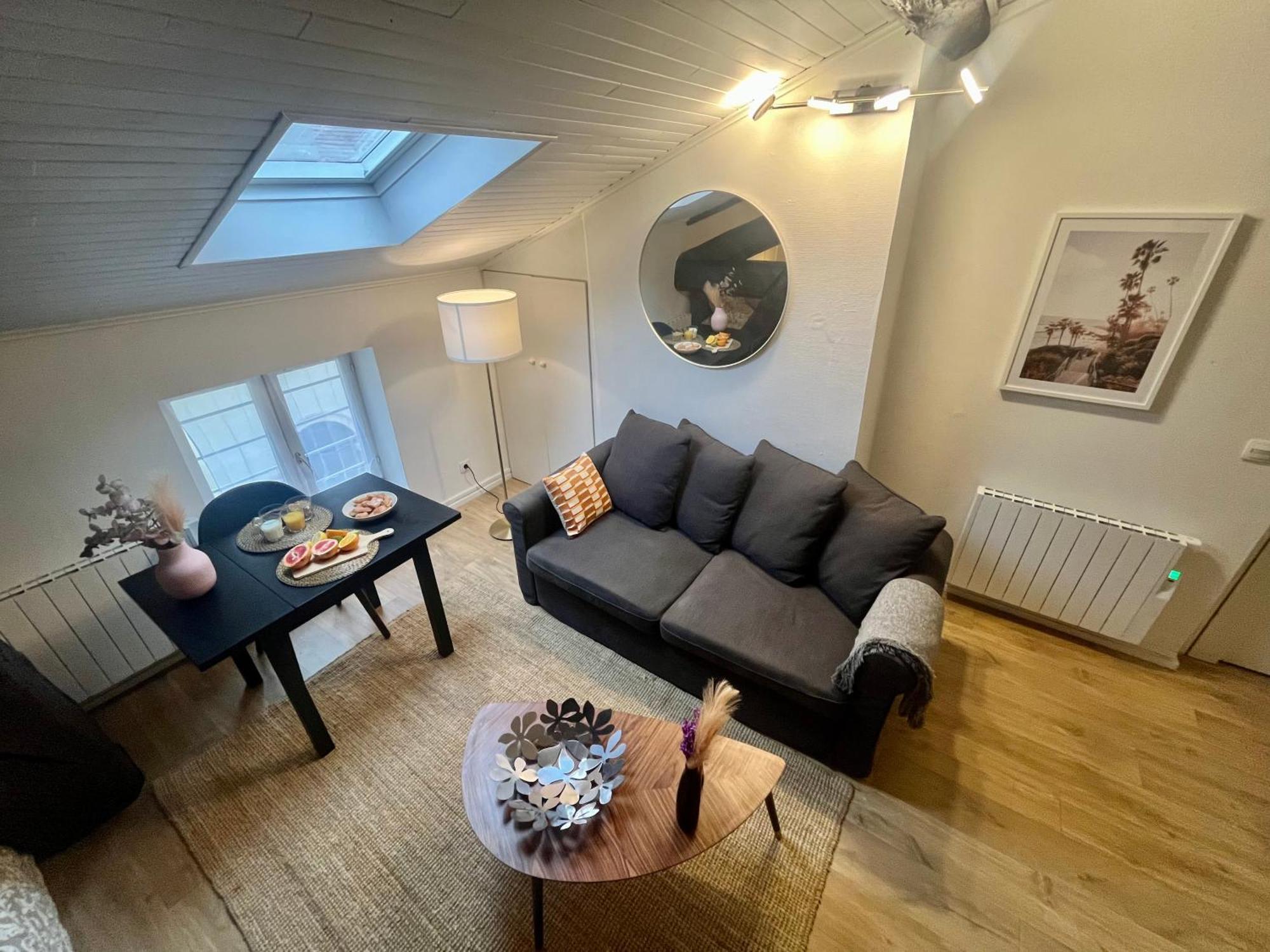 Suite Polka Lyon Exterior photo